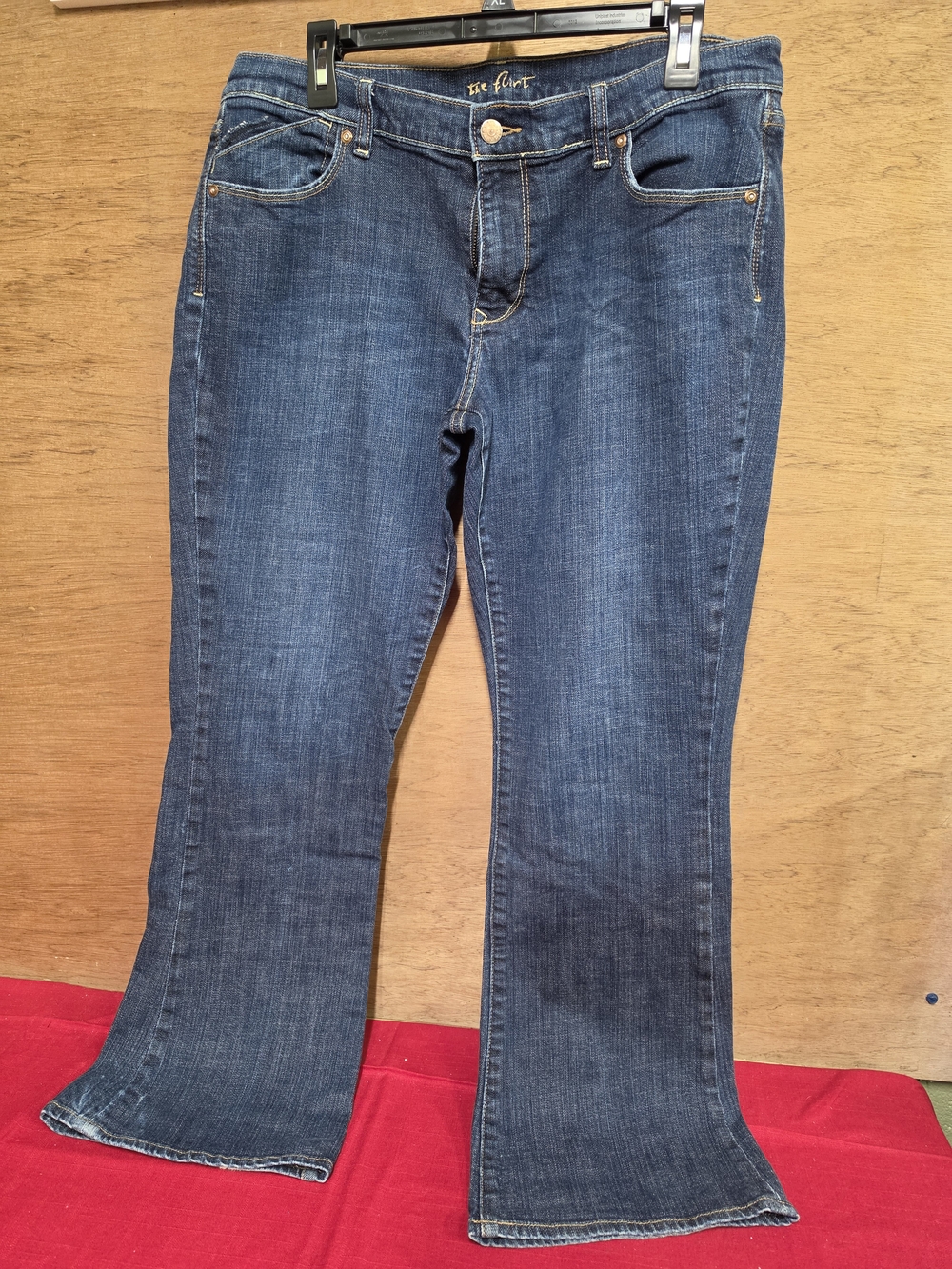 Old Navy "The Flirt" Stretch Mid Rise Bootcut Ladies Jeans 14